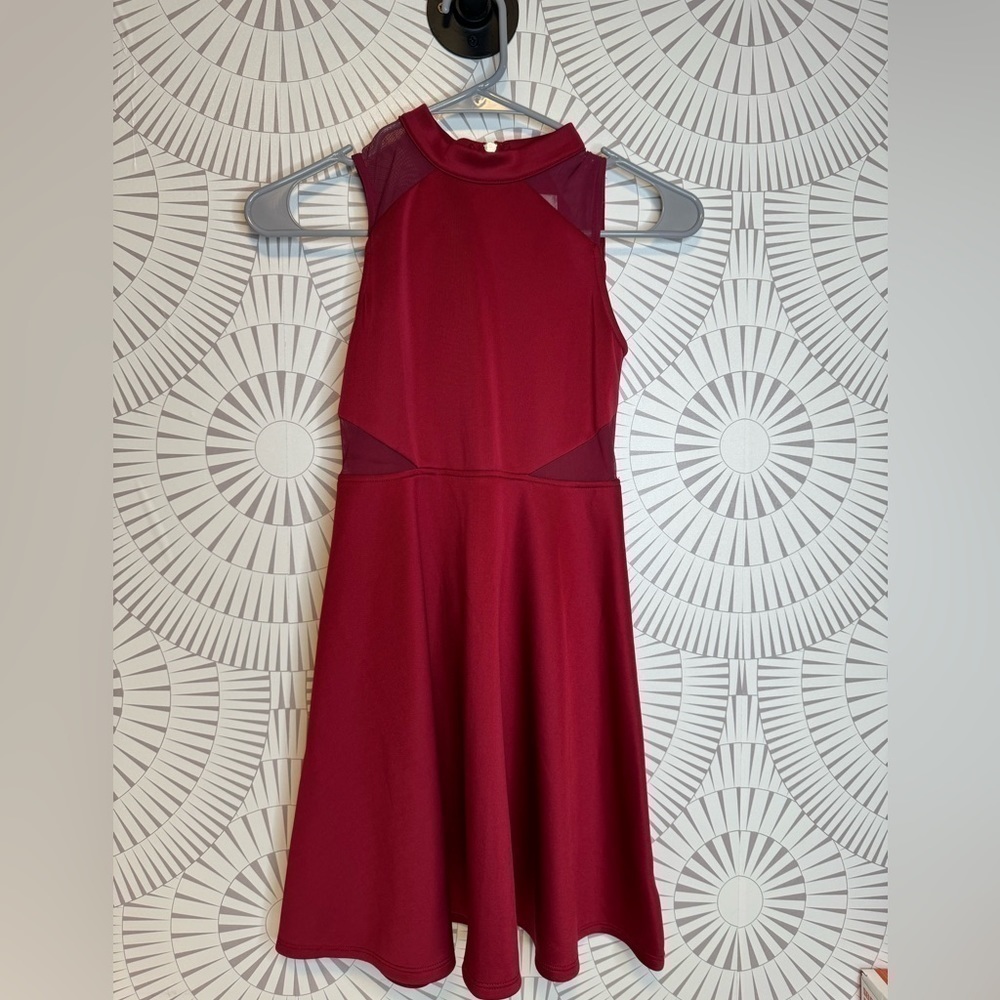 EUC NICKIE LEW GIRLS  RED DRESS
